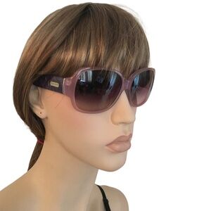 Authentic Coach Odessa Sunglasses Lilac Unworn in Original Case Cleaning Cloth